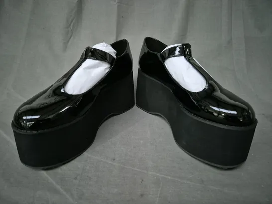 BOXED PAIR OF KOI MORENO BLACK PLATFORM MARY JANES UK SIZE 7