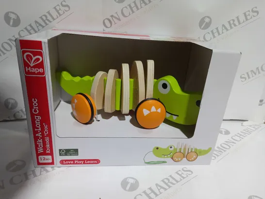 BOXED HAPE WOODEN WALK-A-LONG CROC 