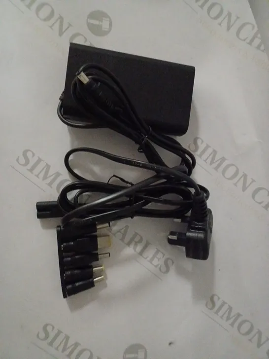 BLACK WEB 90W UNIVERSAL LAPTOP CHARGER