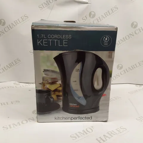 BOXED KITCHENPERFECTED 1.7L CORDLESS KETTLE (1 BOX)