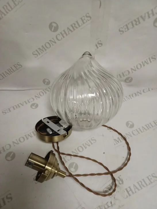 DAR LIGHT SINGLE PENDANT ANTIQUE BRASS GLASS 