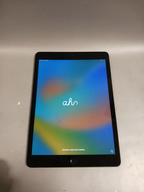 APPLE IPAD 7TH GEN TABLET - A2197