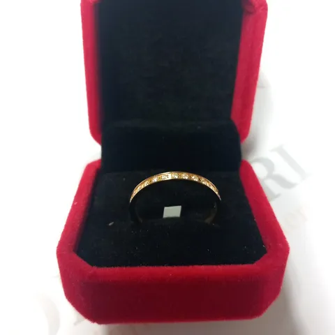 BERING GOLD PLATED STONE SET INNER RING SIZE 8