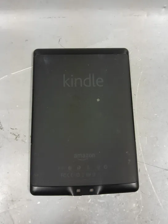 AMAZON KINDLE 4TH GEN E-READER 