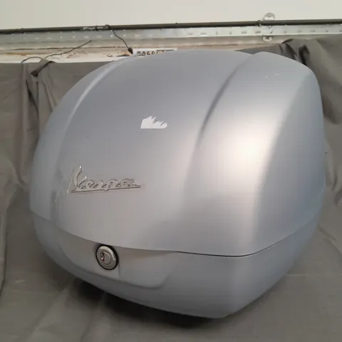 VESPA TOP CASE FOR GTS SUPERTECH