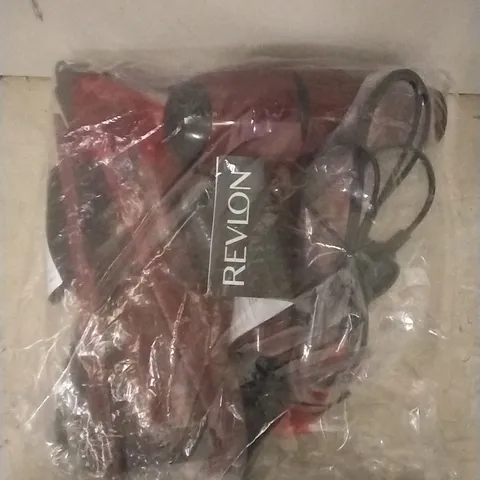 BOXED REVLON HAIR DRYER AND STYLING SET