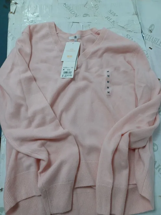 UNIQLO CASHMERE PINK V NECK JUMPER - MEDIUM