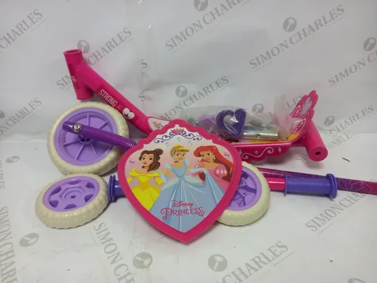 DISNEY PRINCESS DELUXE TRI SCOOTER  RRP £29.99