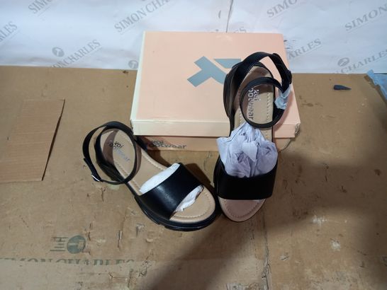 BOXED PAIR OF KOI FOOTWEAR BLACK SANDALS SIZE 7