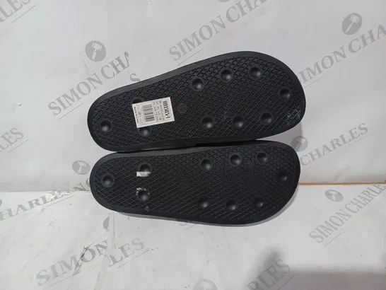 BIBA LOGO SLIDES IN BLACK - UK 5-6