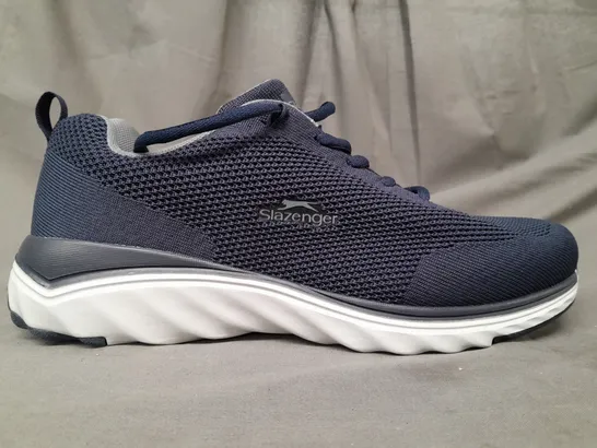 PAIR OF SLAZENGER SHOES IN NAVY UK SIZE 9