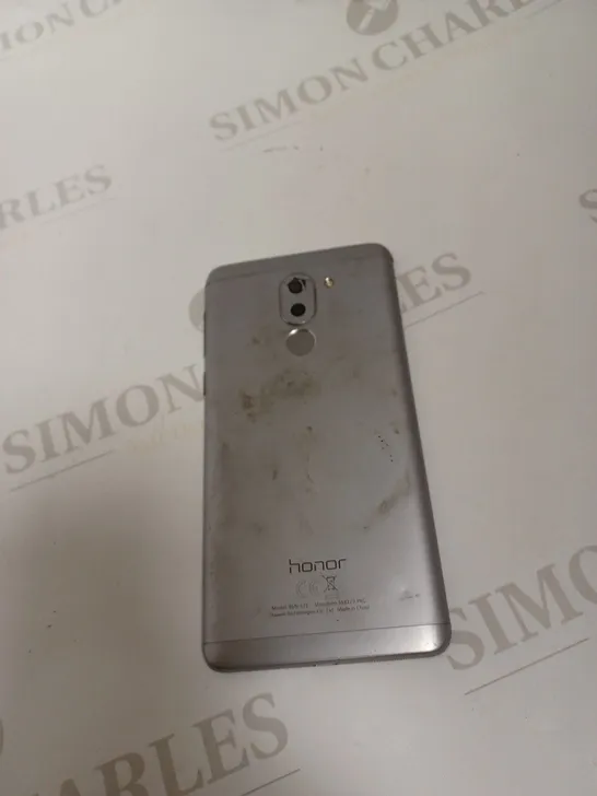 HONOR SAMRT PHONE - MODEL BLN-L21 