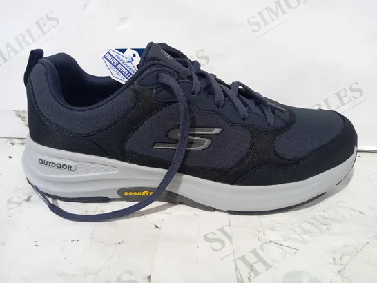 SKECHERS MEN'S GO WALK OUTDOOR WATER REPELLENT LACE UP TRAINERS - NAVY UK SIZE 8