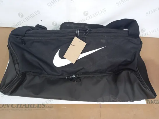 NIKE DUFFEL BAG IN BLACK