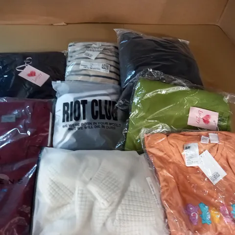 large quantity of assorted bagged clothing item