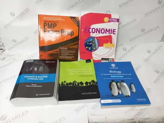 FIVE ASSORTED REFERENCE/EDUCATIONAL BOOKS TO INCLUDE; BIOLOGY FOR CAMBRIDGE INTERNATIONAL AS AND A LEVEL, SWEET AND MAXWELL CLARKSON AND KEATING CRIMINAL LAW TENTH EDITION, OXFORD NNTH EDITION CONSTIT