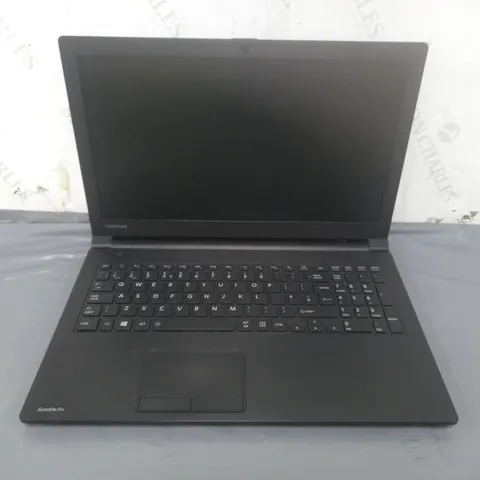 TOSHIBA SATELLITE PRO R50-B	15 INCH I3-4005U 1.70GHZ