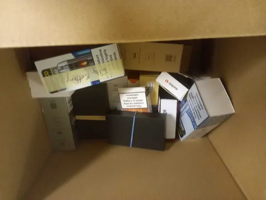 APPROXIMATELY 20 BOXED E-CIGARETTES TO INCLUDE VOOPOO, ASPIRE, INNOKIN ETC