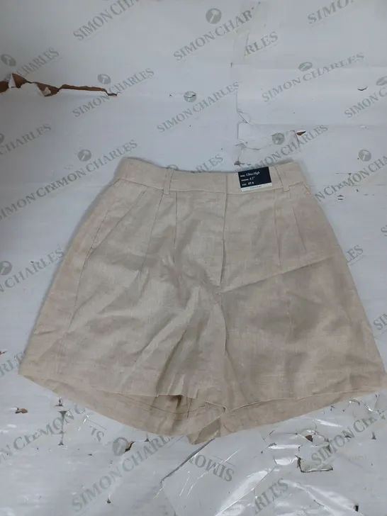 ABERCROMBIE & FITCH HIGH RISE SHORTS IN BEIGE SIZE 27W