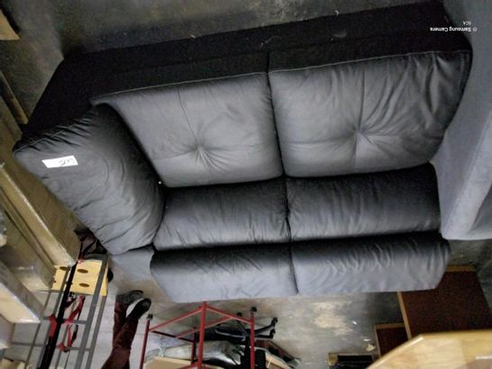 BLACK LEATHER ITALIAN STYLE 2 SEATER SECTION 