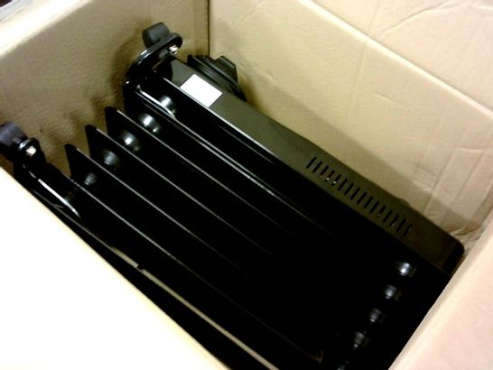 JACK STONEHOUSE OIL FILLED RADIATOR 1500W/1.5KW 7 FIN PORTABLE ELECTRIC HEATER 