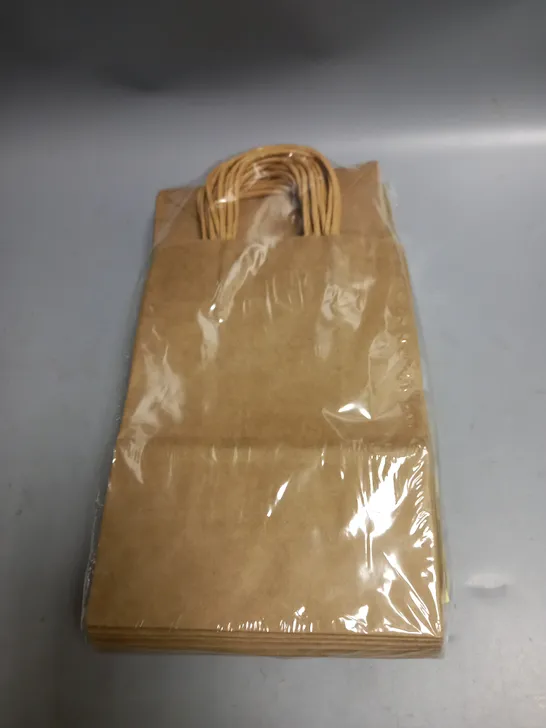 LOT OF APPROX 30 BROWN PAPER BAGS WITH HANDLES