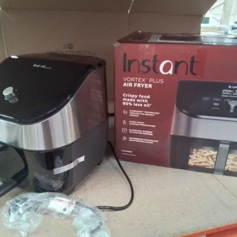 BOXED INSTANT VORTEX + 8 IN 1 AIR FRYER 