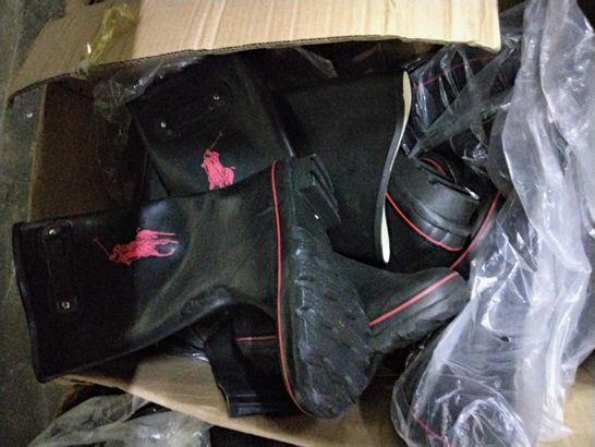 BOX OF APPROXIMATELY 10 PAIRS OF ASSORTED POLO STYLE WELLIES