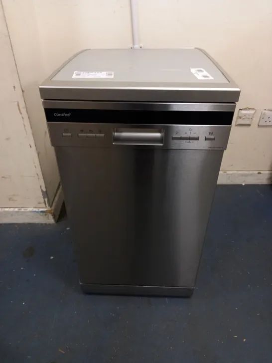 COMFEE' SLIMLINE FREESTANDING DISHWASHER FD1036E-X- COLLECTION ONLY