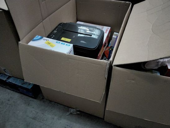 BOX OF ASSORTED ELECTRONIC ITEMS TO INCLUDE EPSON ET-2710 PRINTER, MEDIA STATION, ONE FOR ALL AERIAL, GOOGLE CHROME CAST, PANASONIC DVD/CD PLAYER, ROKU PREMIERE, ETC