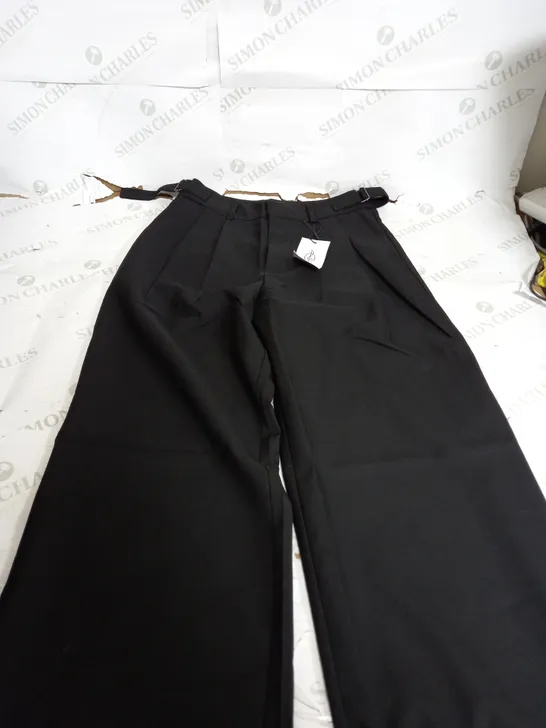 STRADIVARIUS BLACK SMART TROUSERS - UK 6