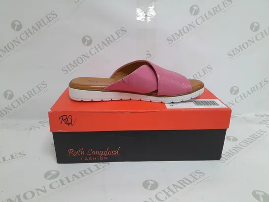 BOXED PAIR OF RUTH LANGSFORD FLAT SLIDE SANDALS IN PINK SIZE 5