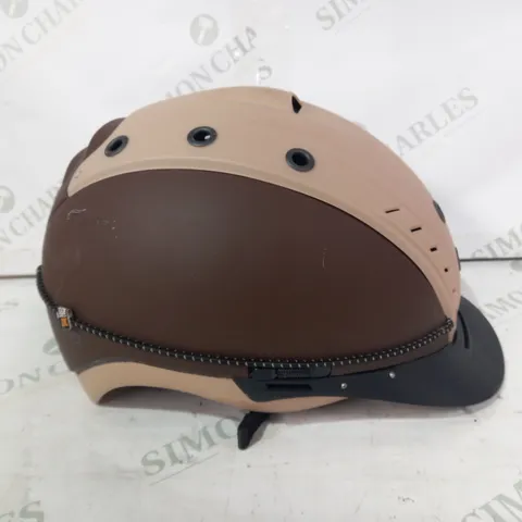 CASCO MISTRALL 2 PROTECTIVE EQUESTRIAN HELMET IN BROWN/TAN