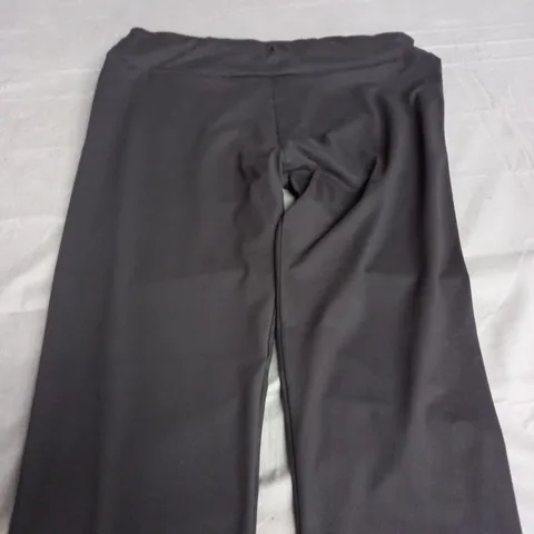 LLAMA LEISURE BLACK MAGIC JOGGERS IN BLACK - 14-20