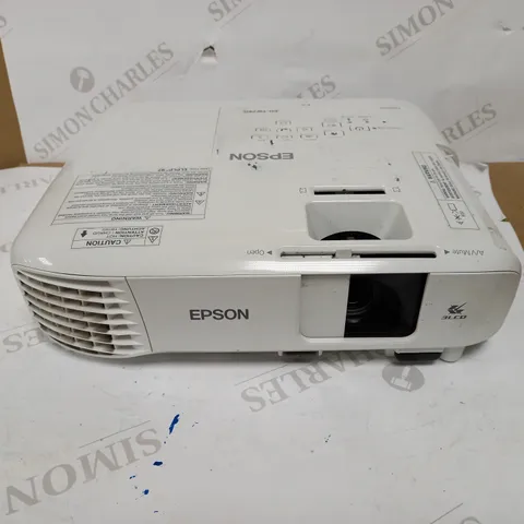 EPSON EH-TW740 3LCD 1080P HOME CINEMA PROJECTOR - WHITE