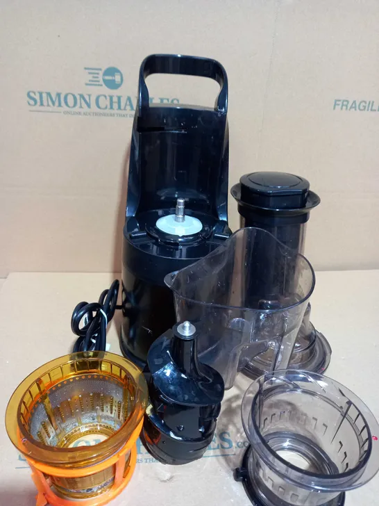 FRIDJA MASTICATING JUICER