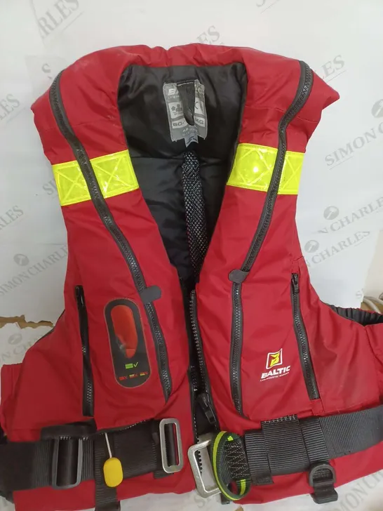 BALTIC LIFE JACKET 