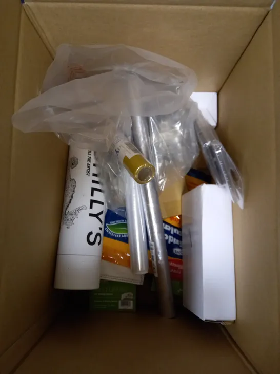 BOX OF APPROXIMATELY 10 ASSORTED HOUSEHOLD ITEMS TO INCLUDE LEATHER CARE KIT, INSULATED TUMBLERS, ADHESIVE TROWEL ETC