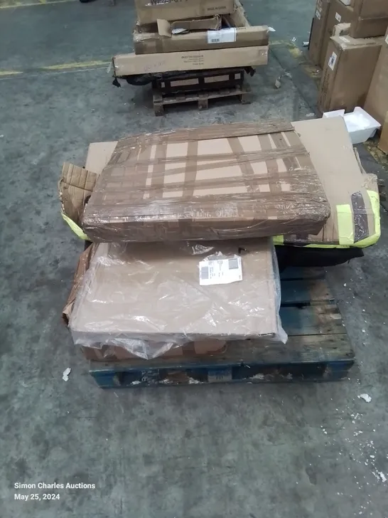 A PALLET OF VARIOUS FURNITURE PARTS 