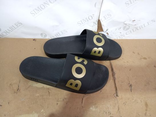 PAIR OF BOSS BLACK SLIDERS SIZE 44