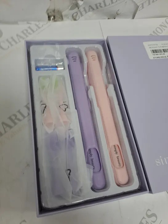 SIMPLY BEAUTY SIMPLY SMILE SONIC TOOTHBRUSH DUO WITH 4 BRUSH HEADS