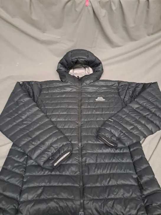 MOUNTAIN EQUITMENT ZIPPED PADDED COAT SIZE L