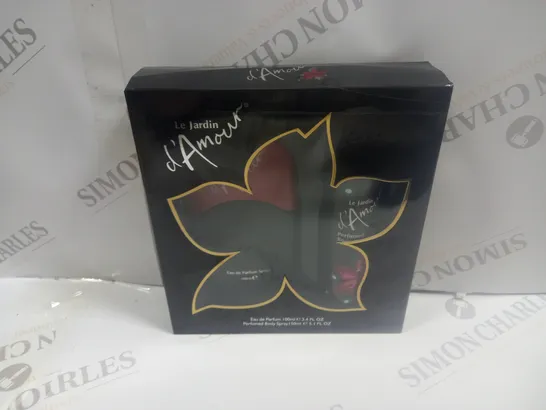 BOXED LE JARDIN D'AMOUR EAU DE PARFUM SPRAY GIFT SET