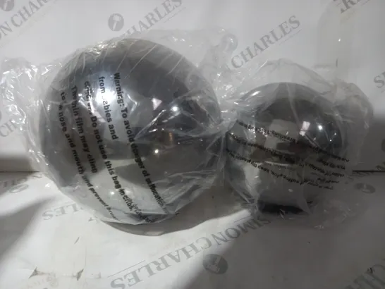 BOXED KELLY HOPPEN SET OF 2 INDOOR OUTDOOR PRELIT GLASS DECOR, REFLECTIVE ORBS