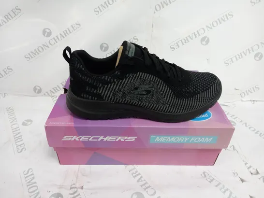 BOXED SKECHERS SIZE 8 BLACK ARCH FIT LACE UP SPORTS TRAINERS 