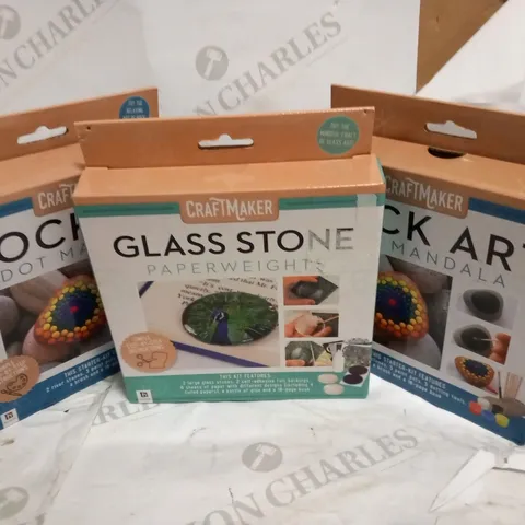 3 ASSORTED CRAFTMAKER KITS TO INCLUDE; ROCK ART DOT MANDALA AND GLASS STONE PAPERWEIGHTS