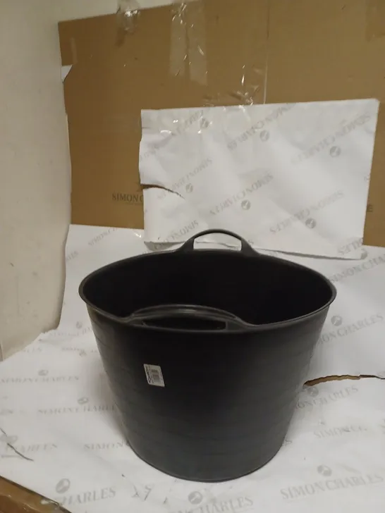 BLACK HEAVY DUTY WATER BUCKET 