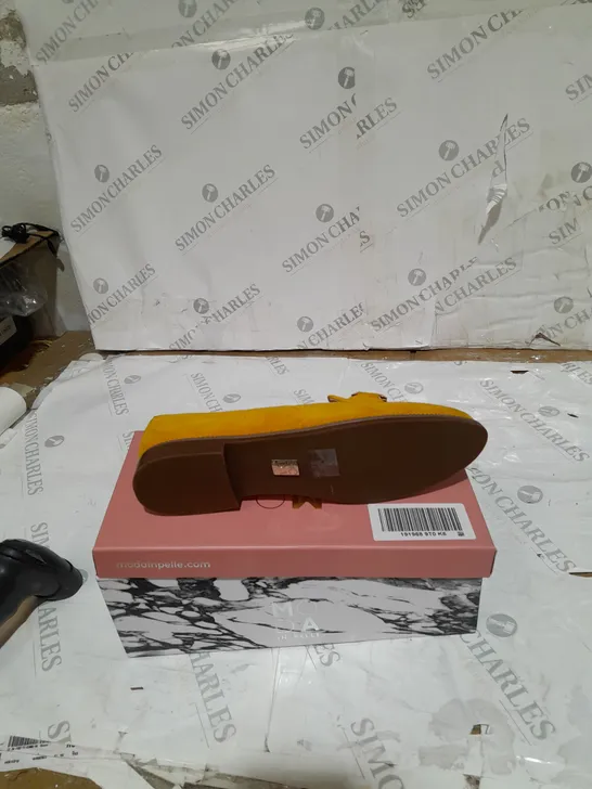 BOXED WAYLEN SHOES MUSTARD SIZE 39 EU