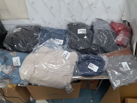 BOX OF APPROXIMATELY 10 ASSORTED BAGGED CLOTHING PIECES IN VARIOUS STYLES AND SIZES 