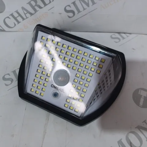 BOXED OMERIL 138LED SOLAR MOTION SENSOR LIGHT SL1381-BK